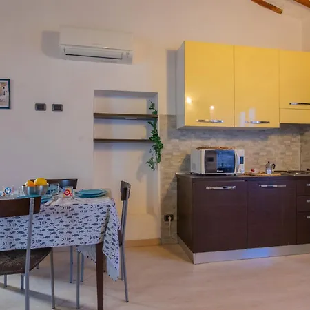 Casa Di Dea 公寓 阿祖罗港